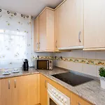 Sunrise Apartment, شقة