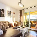 Sunrise Apartment, شقة