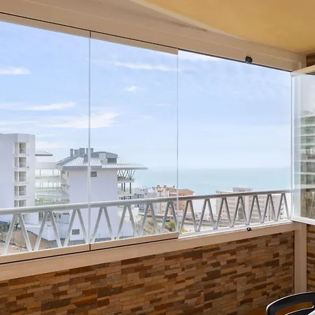 Sunrise Apartment, شقة